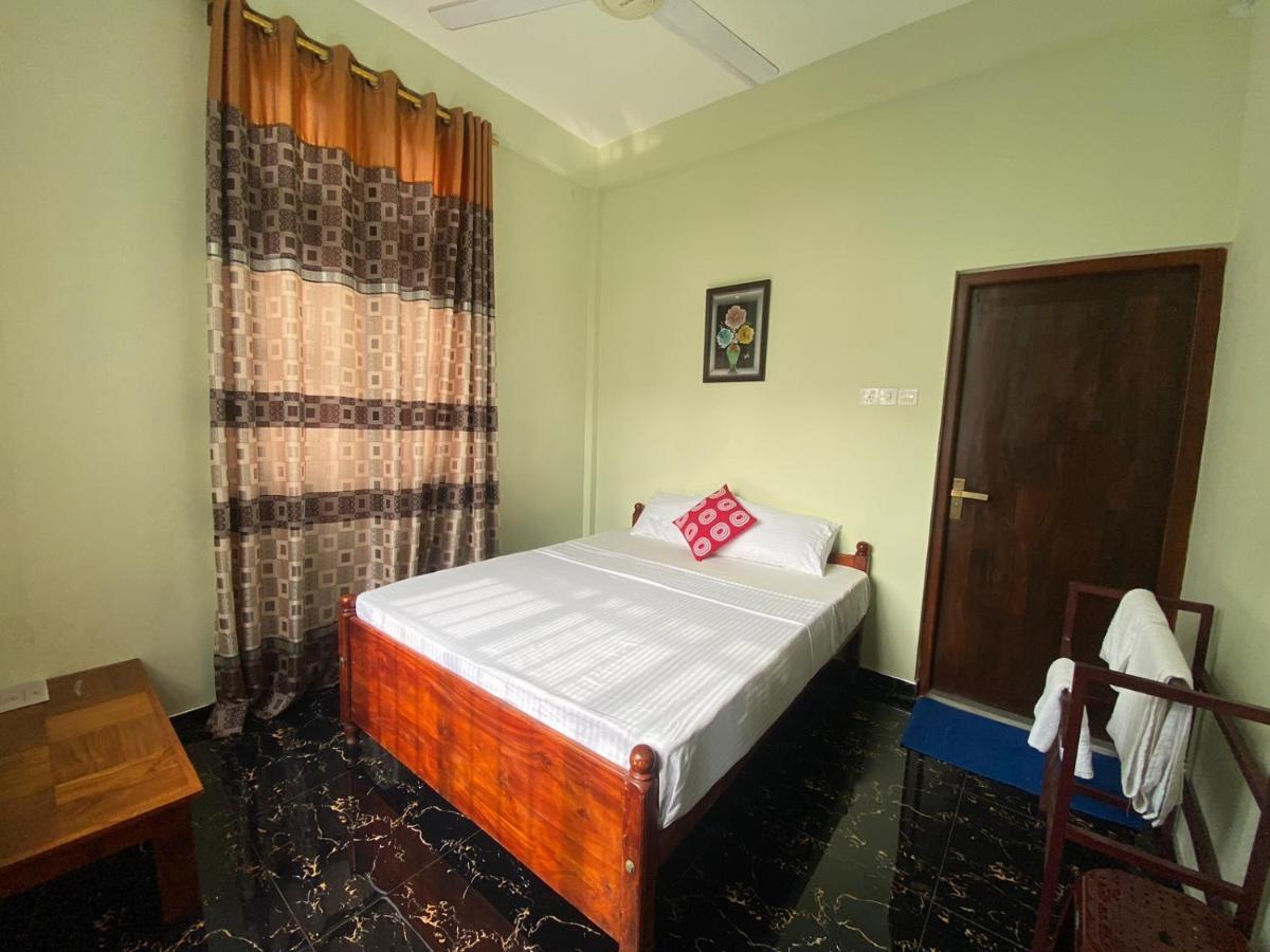 Nirosha Guest House Галле Экстерьер фото
